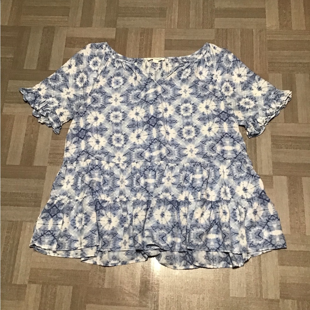 .Beachlunchlounge blue boho tie dye top. Small